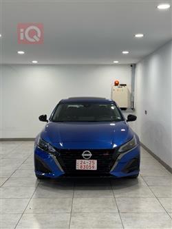 نيسان ألتيما